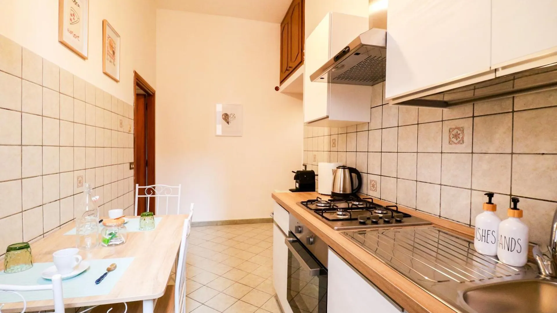 Apartment Casa Angelina - Appartamento Zona Sangiovanni Rome Italy