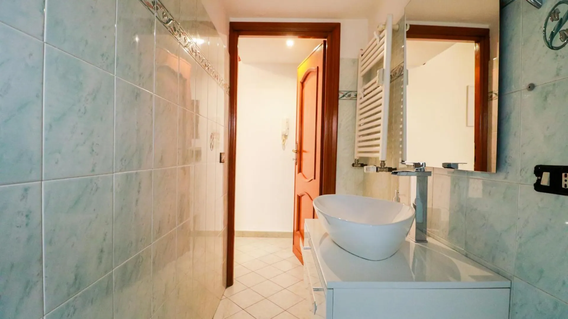 Lägenhet Casa Angelina - Appartamento Zona Sangiovanni Rom